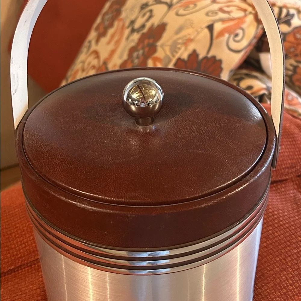 Vintage Brush Nickel Ice Bucket